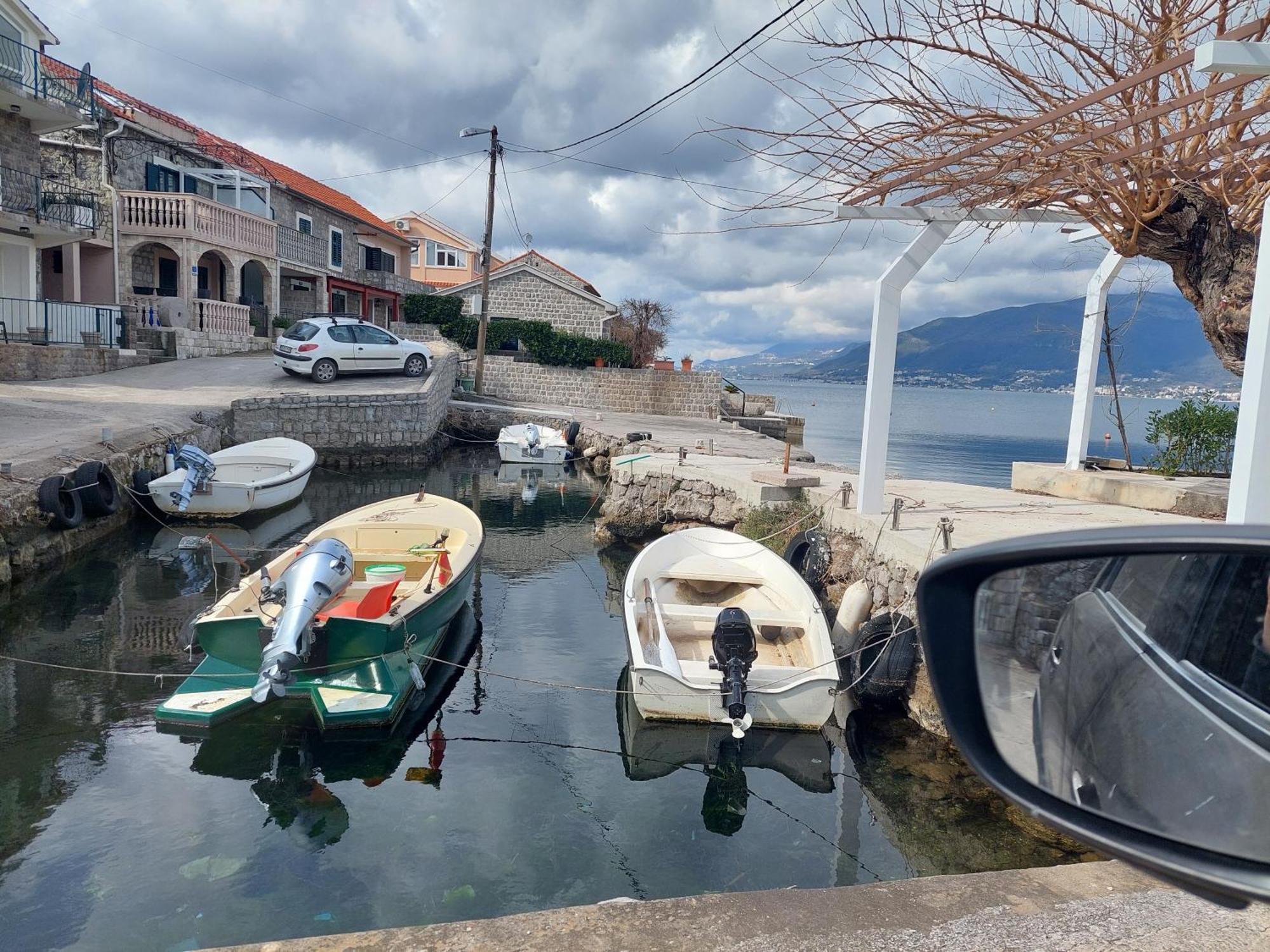 Kjara Apartments Tivat Zewnętrze zdjęcie