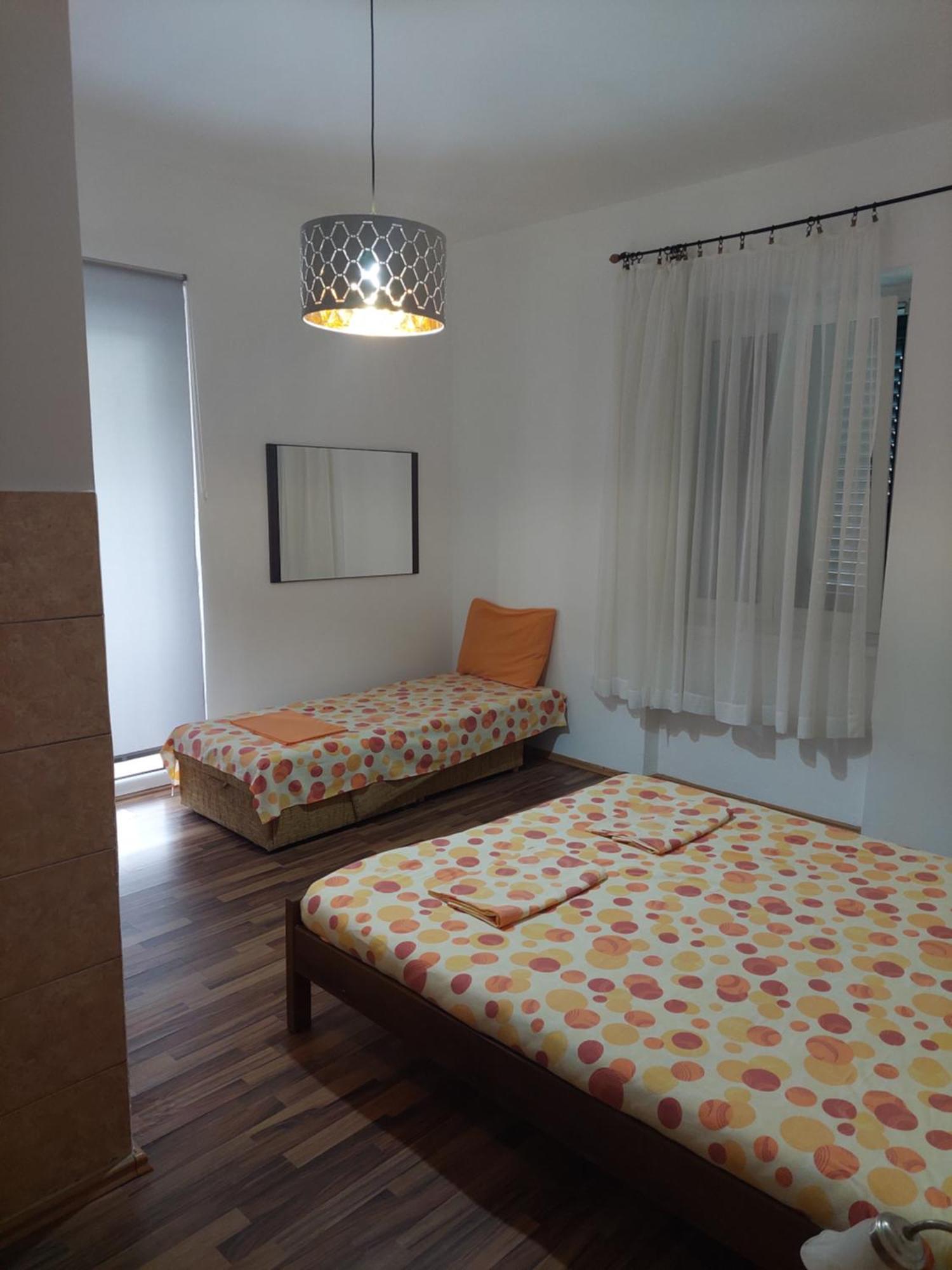 Kjara Apartments Tivat Zewnętrze zdjęcie
