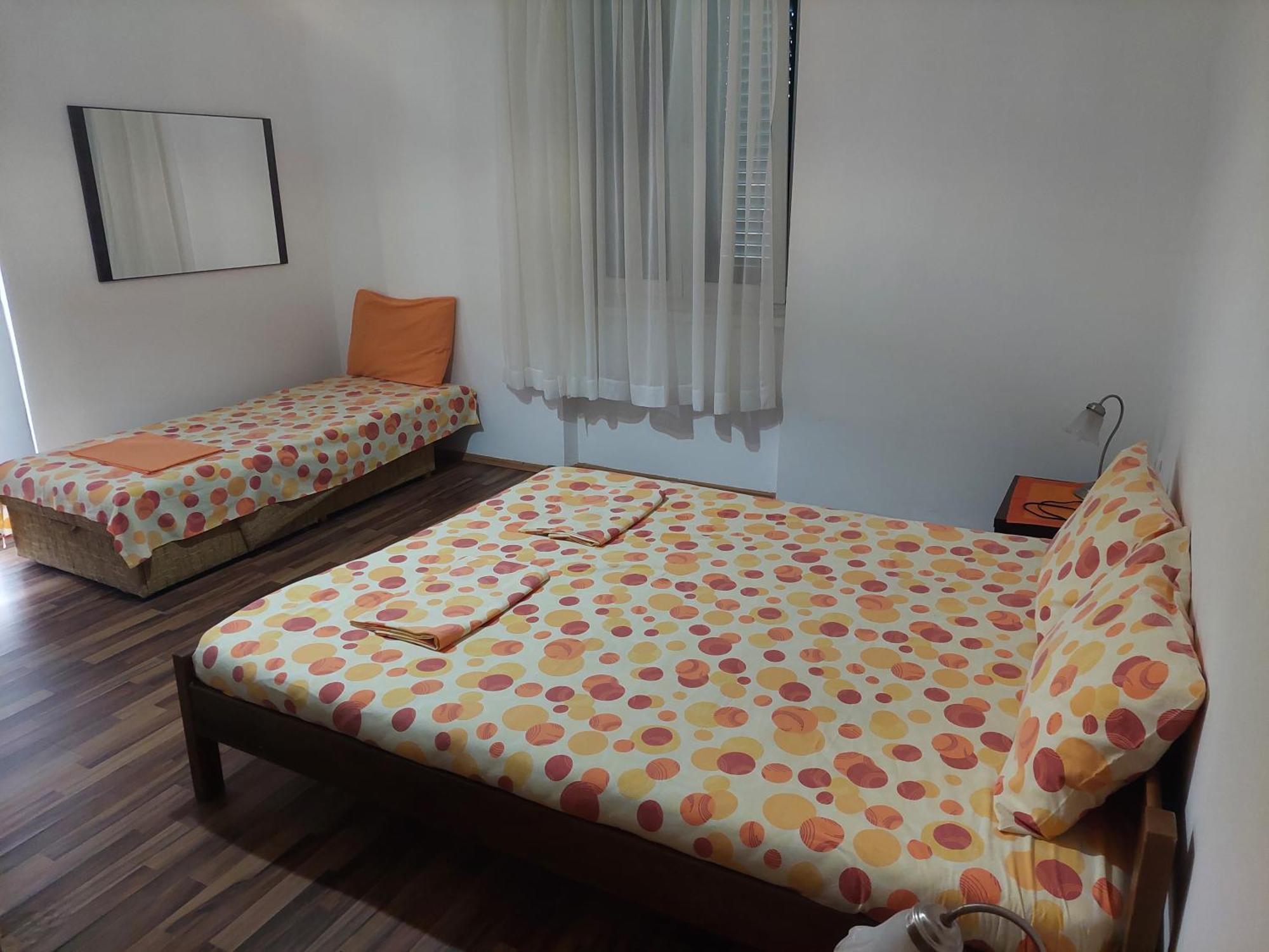 Kjara Apartments Tivat Zewnętrze zdjęcie