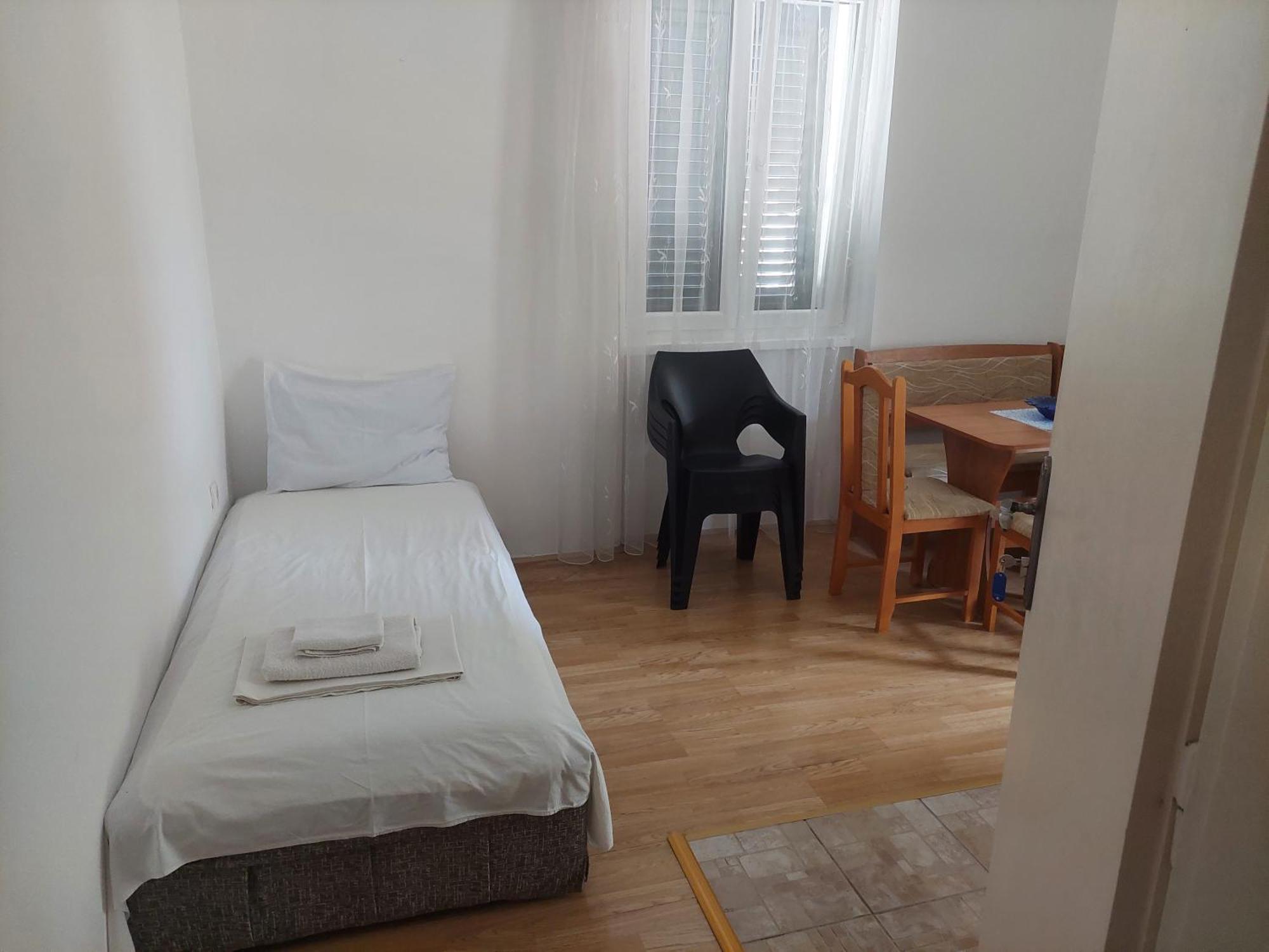 Kjara Apartments Tivat Zewnętrze zdjęcie