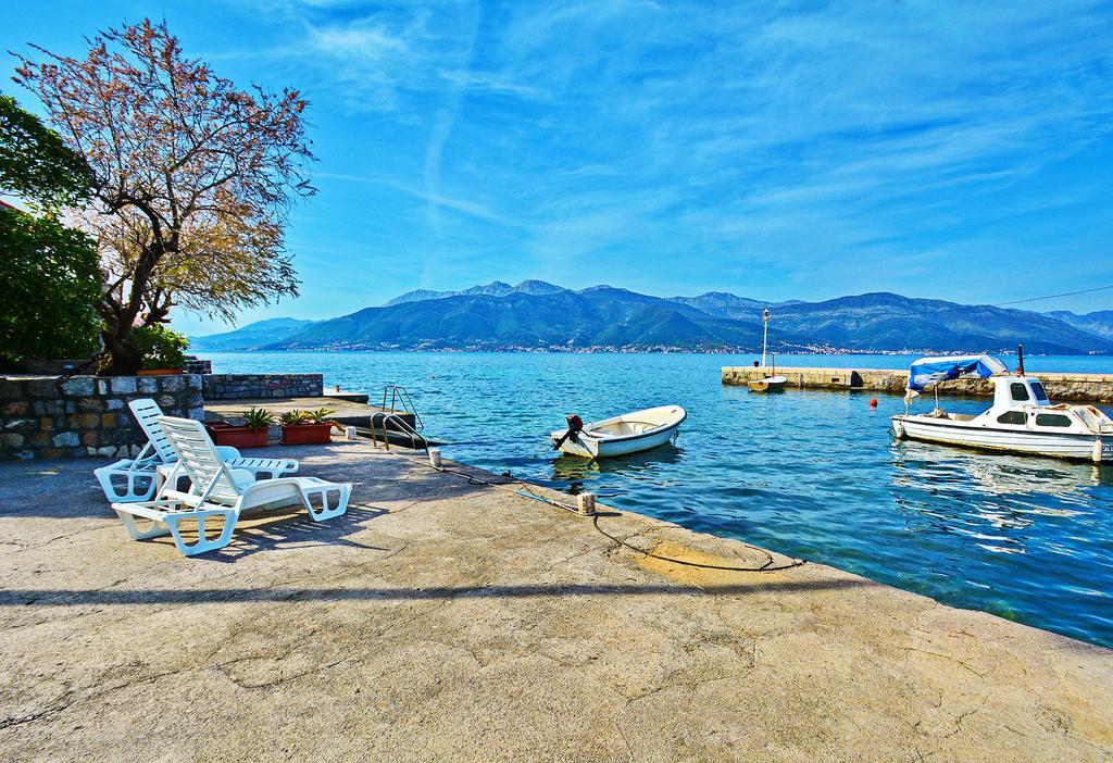 Kjara Apartments Tivat Zewnętrze zdjęcie