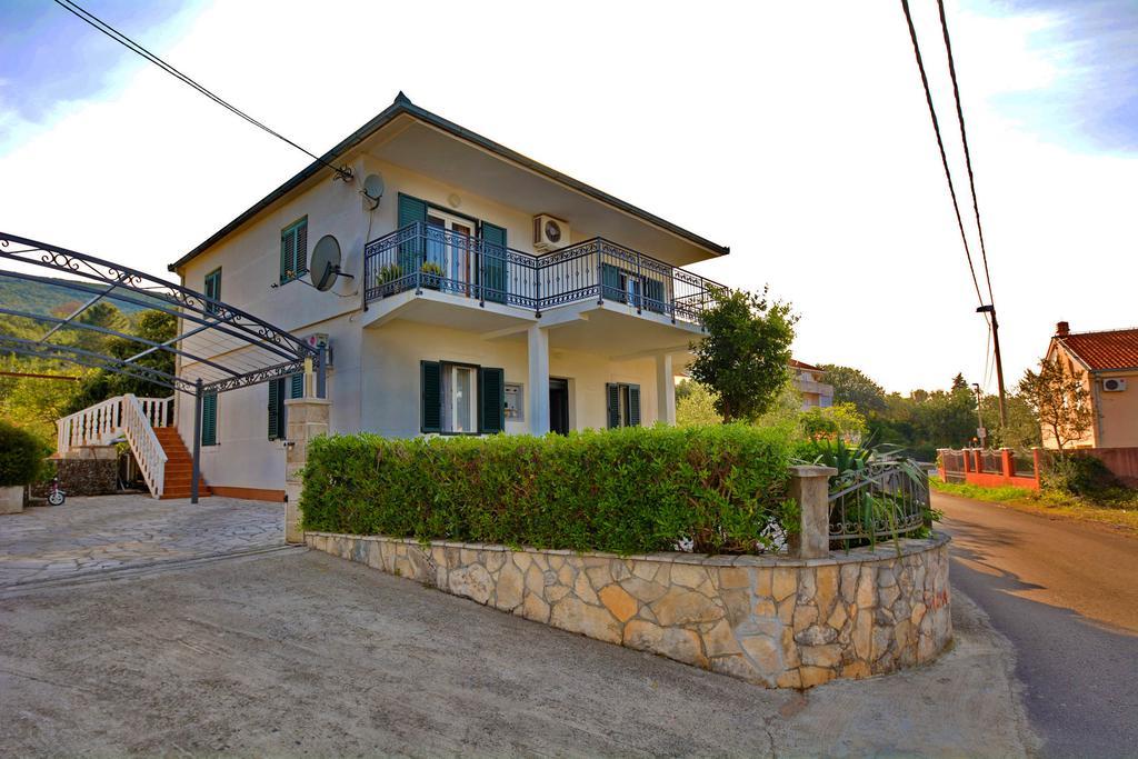 Kjara Apartments Tivat Zewnętrze zdjęcie