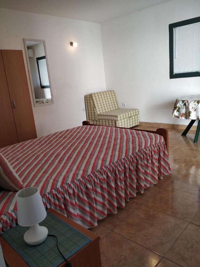 Kjara Apartments Tivat Zewnętrze zdjęcie
