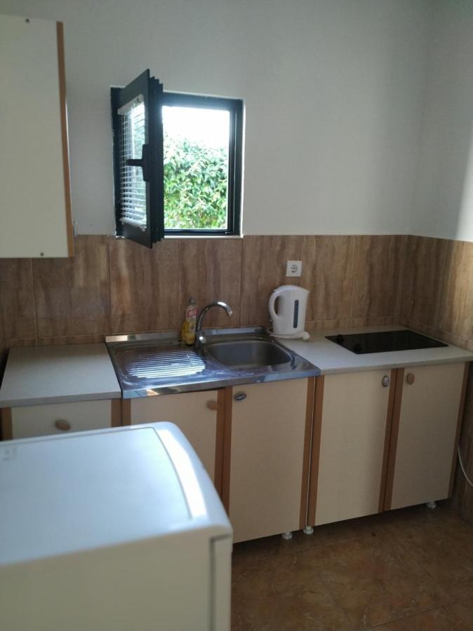 Kjara Apartments Tivat Zewnętrze zdjęcie