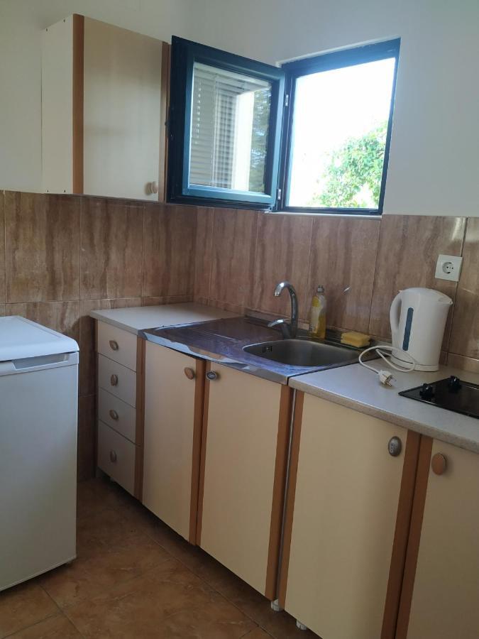 Kjara Apartments Tivat Zewnętrze zdjęcie